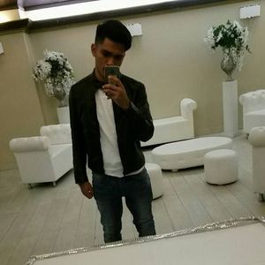 Meet your Posher, Brandon